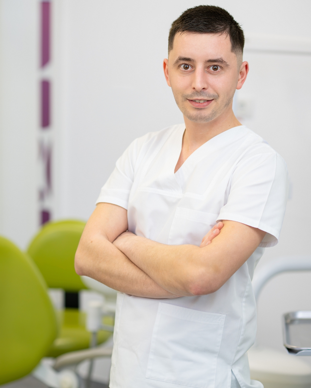 implant dentar zigomatic - medic specialist